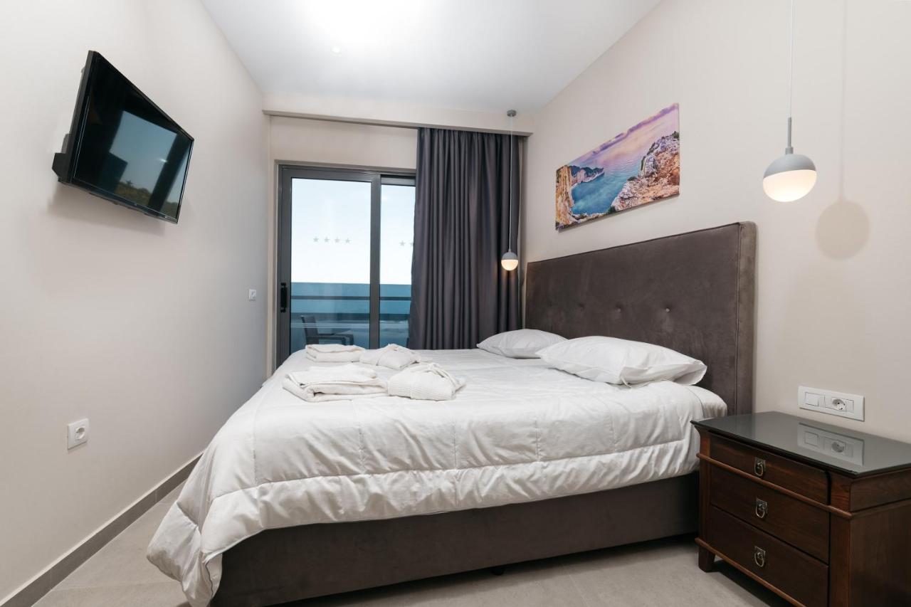 Standard Room with Pool View