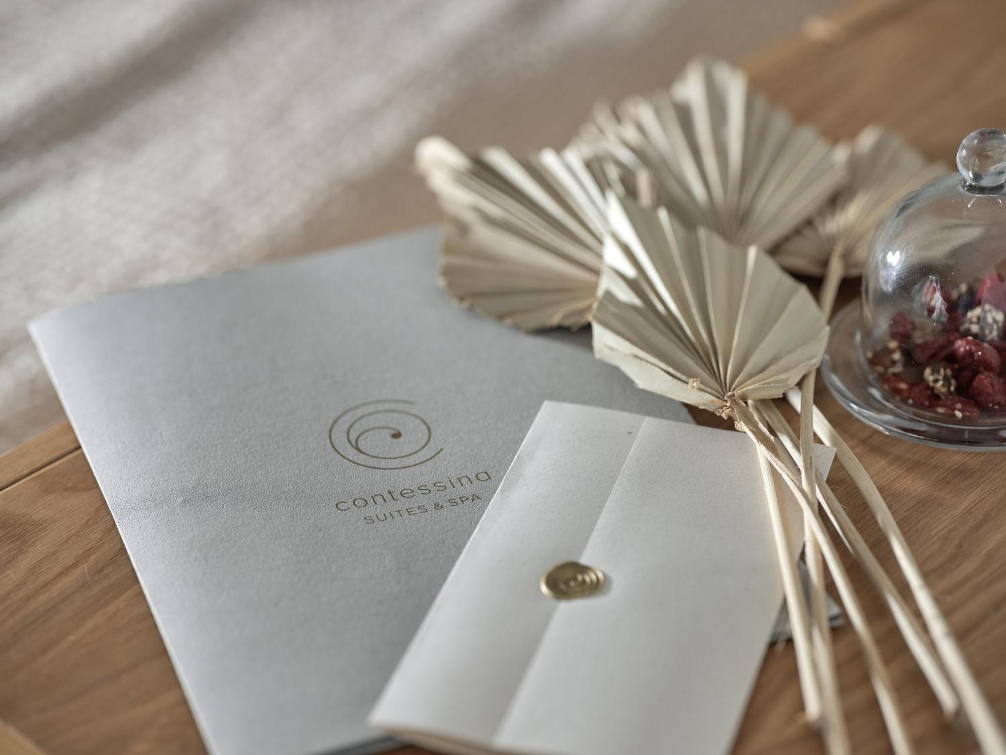 Upper Floor Suite with Hot Tub,1284342322:JPEG