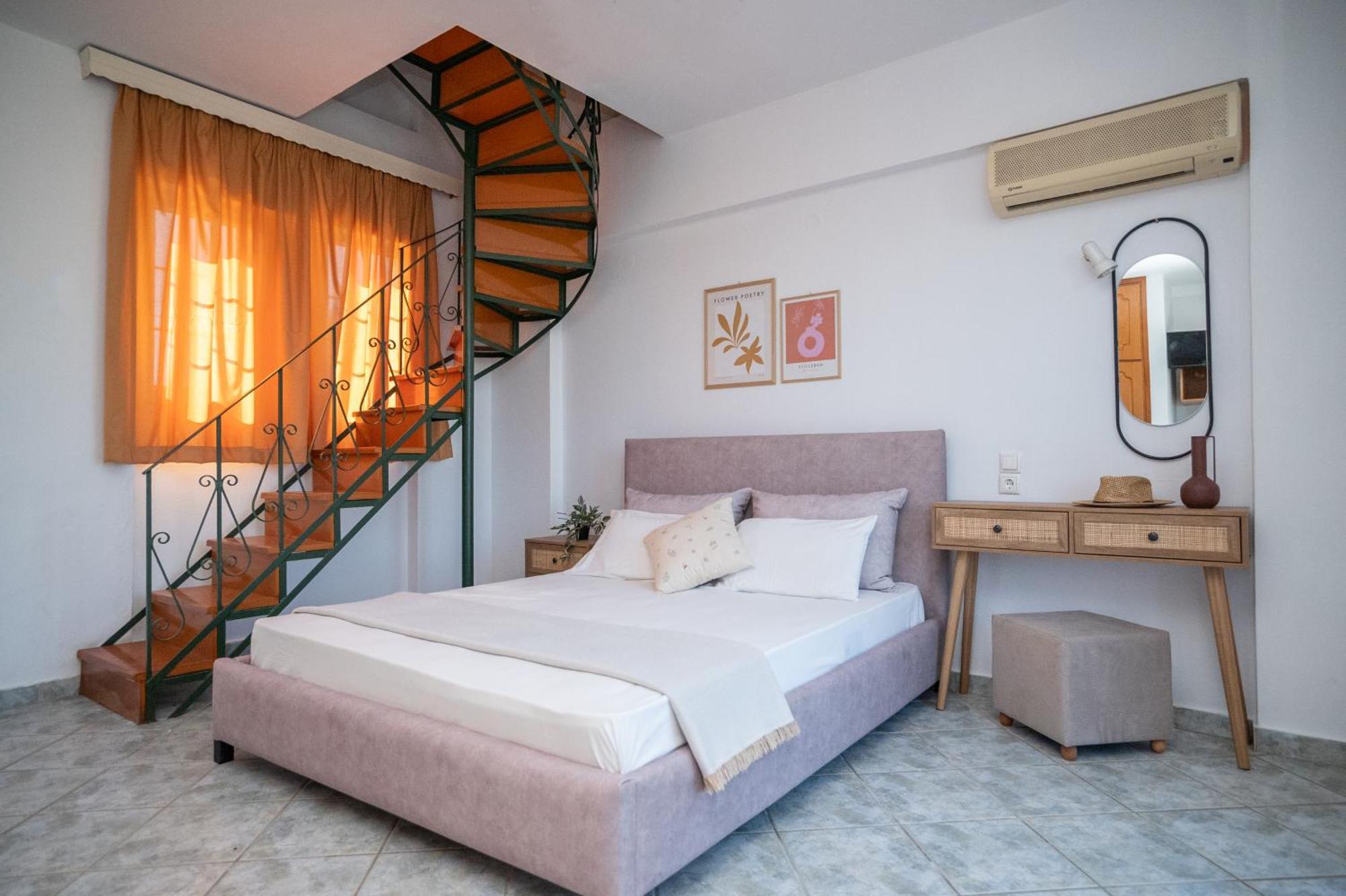 Maisonette,1505699041:JPEG