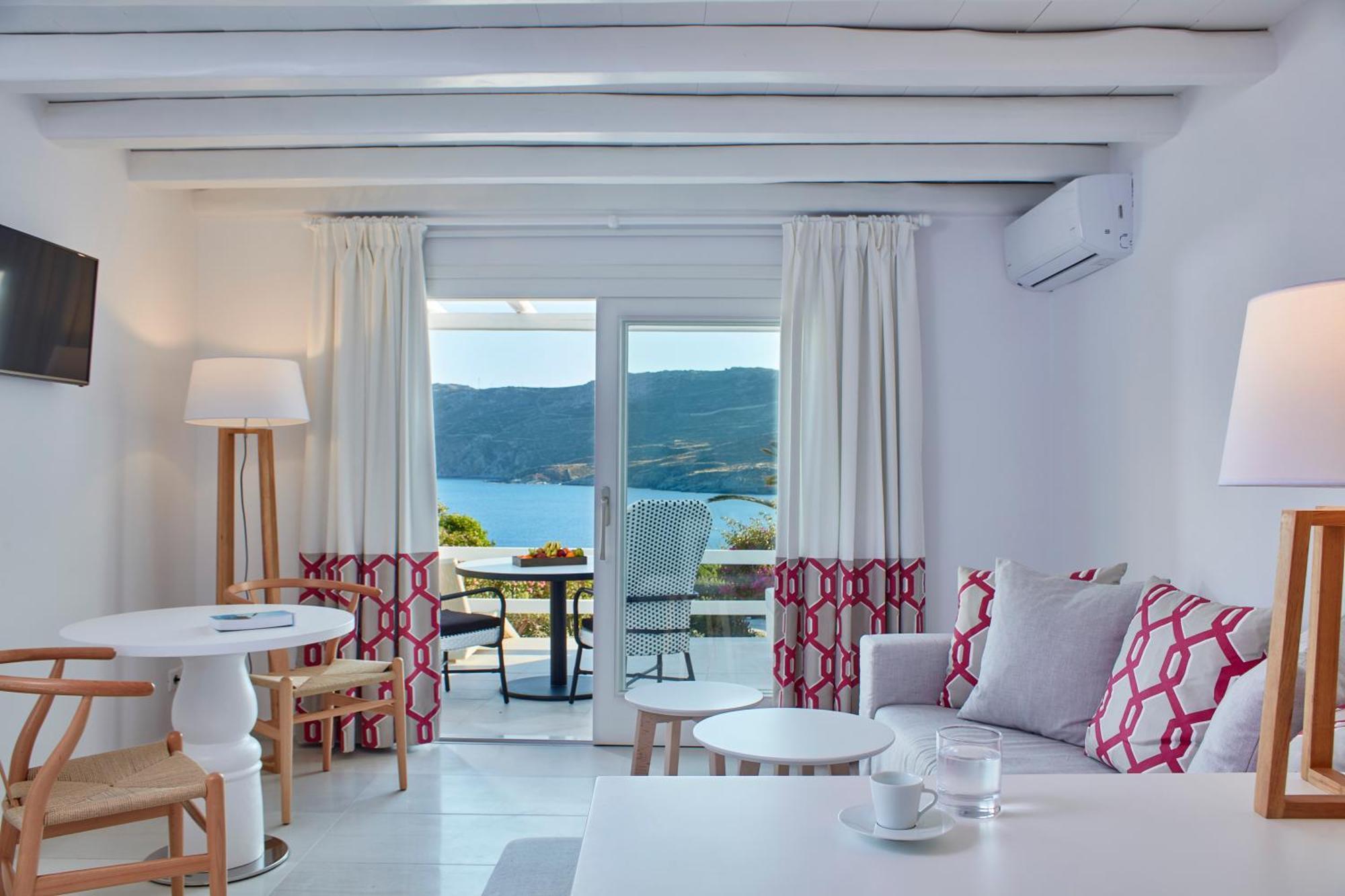 Archipelagos Suite Sea View Outdoor Jetted Tub,680795145:JPEG