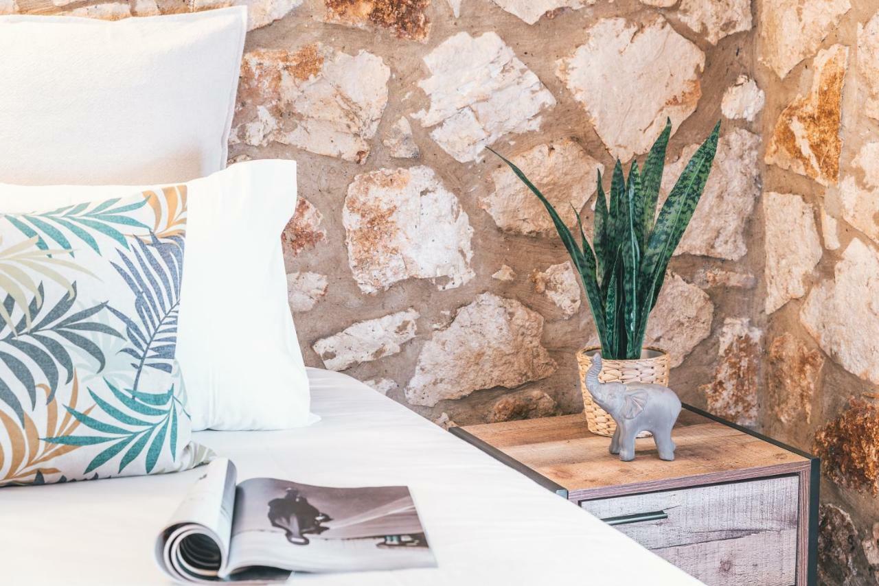 Villa,857570351:JPEG