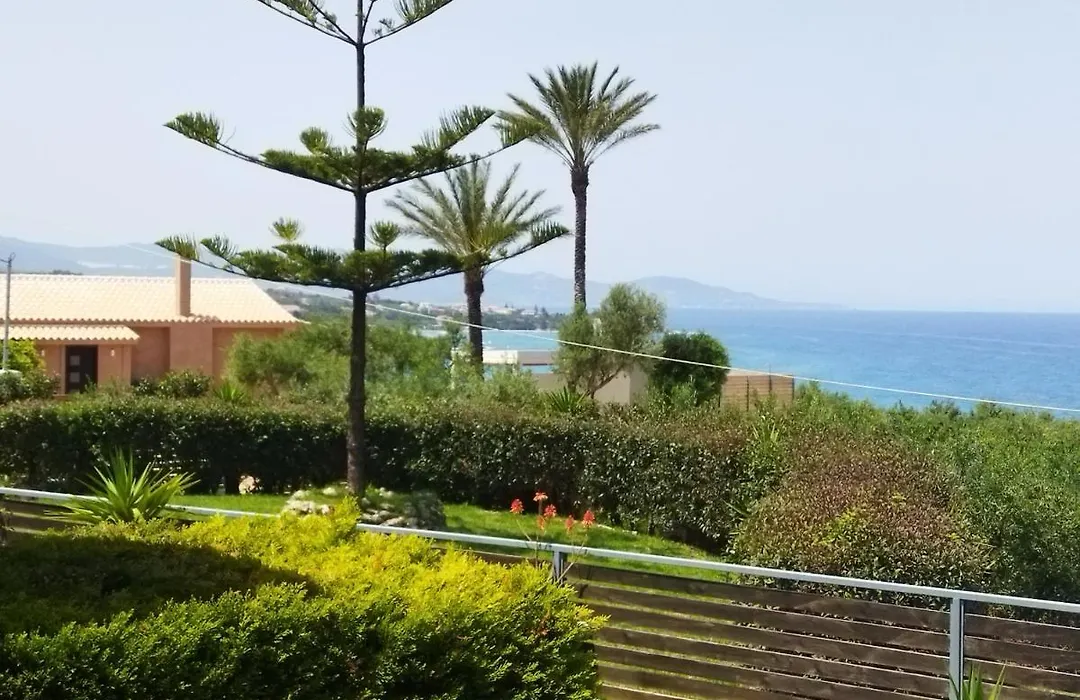 Sole E Mare Apartments-1