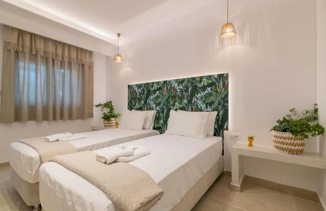 Suncourt Lux Rooms-1