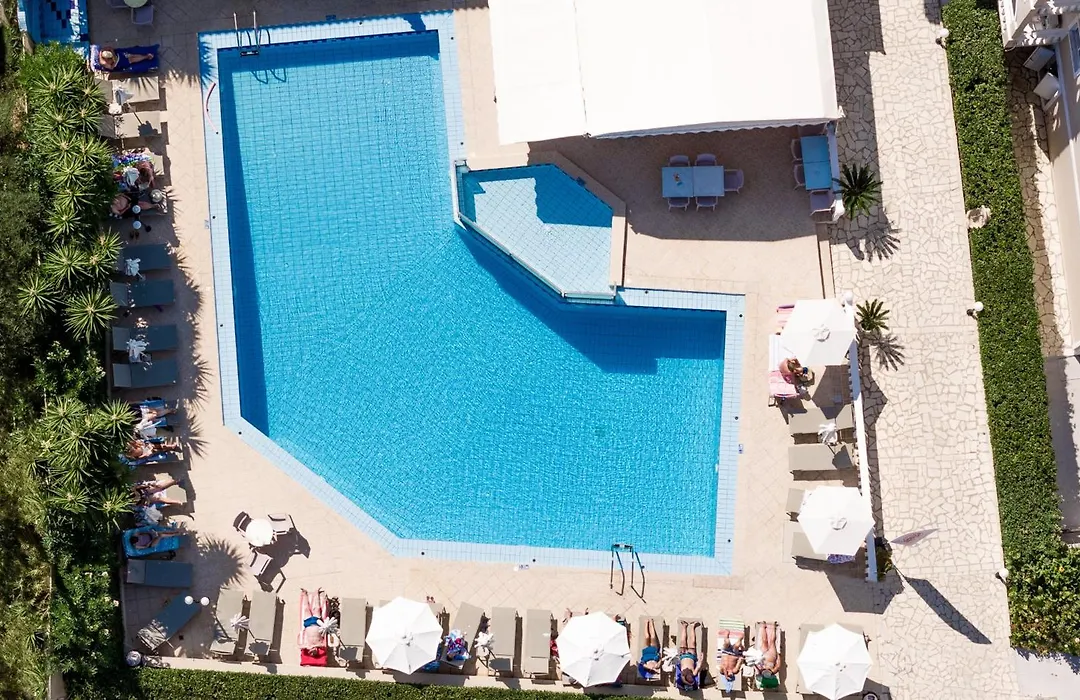 Daisy Hotel-1