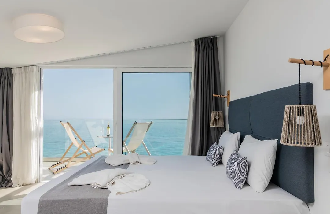 Golden Coast Beachfront Resort-1