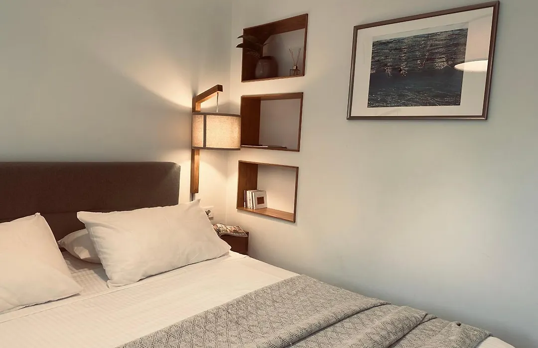 Tzane Luxury Suites - Luxury Suites In The City Center For Comfort & Privacy By Villa Mana Gers-1