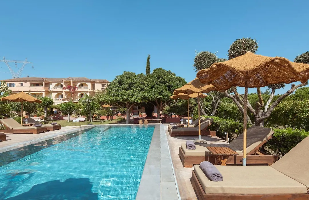 Filoxenia Luxury Studios & Apartments-1