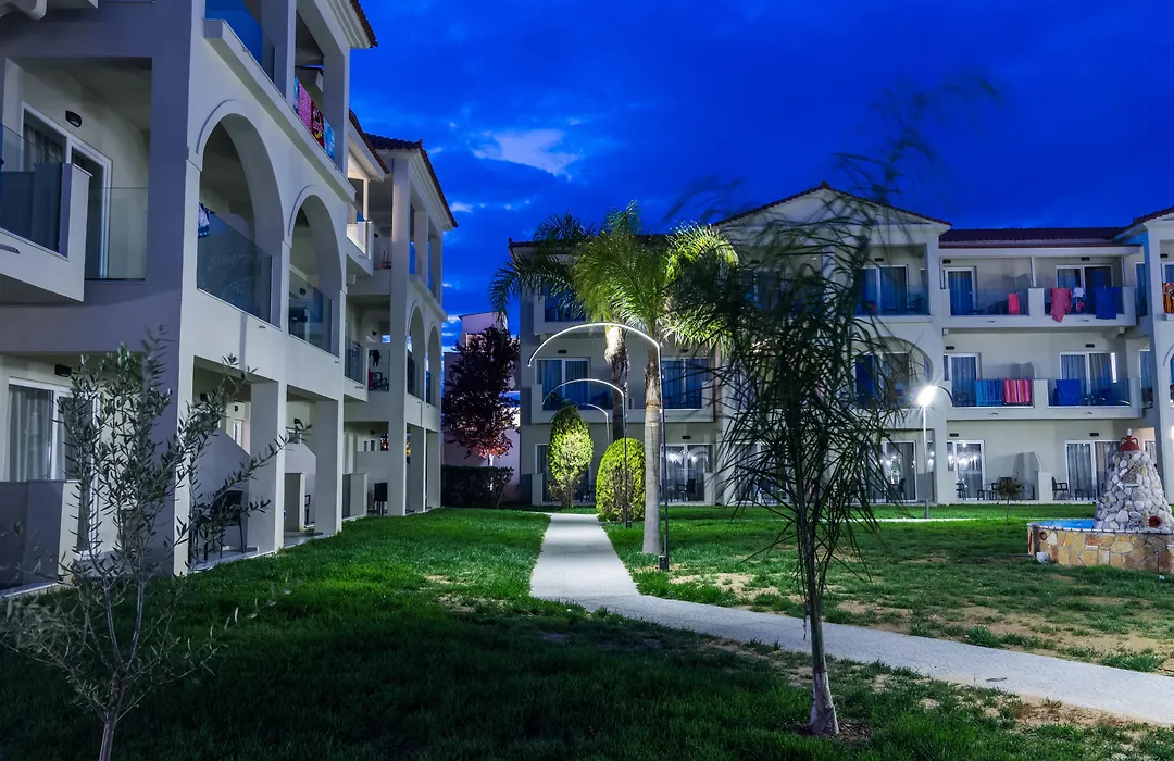 Hotel Exotica-1
