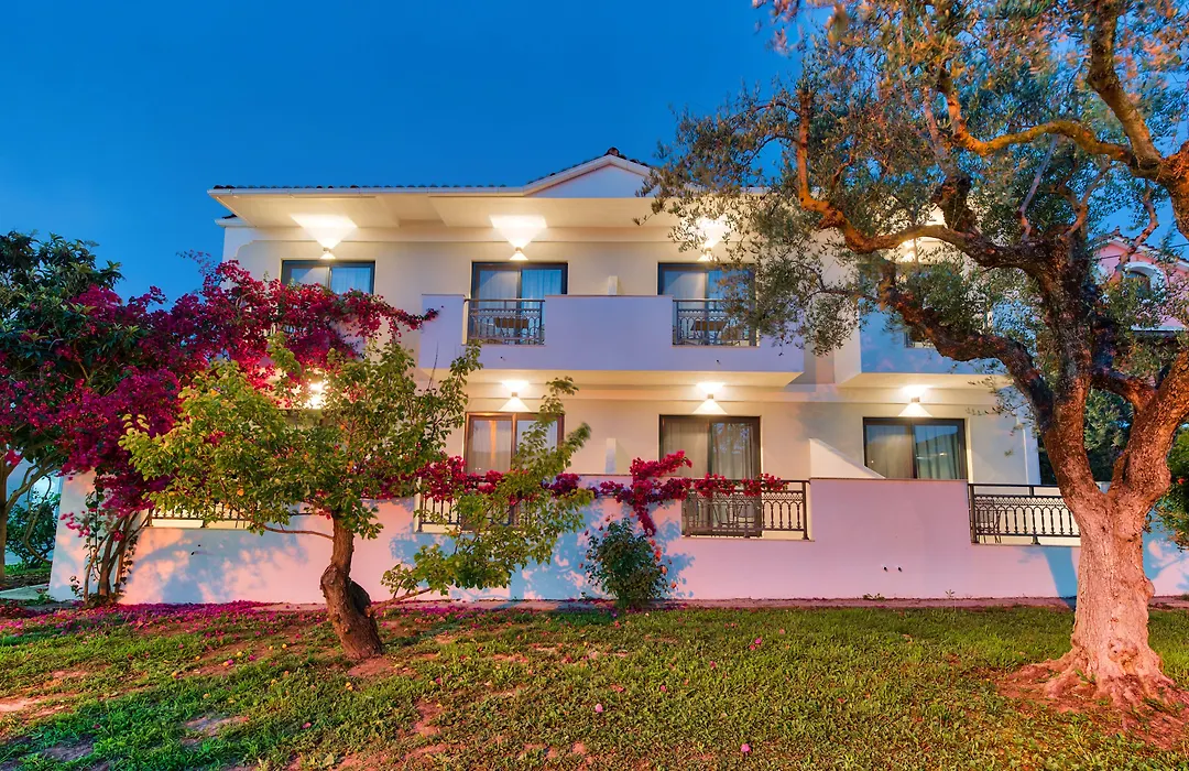 Dannas Boutique Hotel & Suites-1