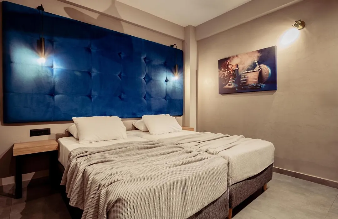 Old Cinema Suites - Stylishly Decorated Retreat With Pool Or Jacuzzi By The Sea In The Heart Of Laganas Βy Villa Mana Gers-1