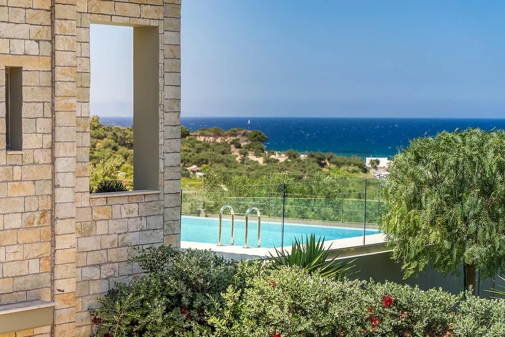 Akemi Luxury Villa-1