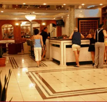 Captains De Luxe-3