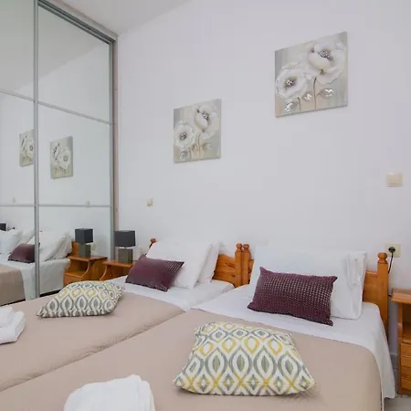 Happiness Apartment-3