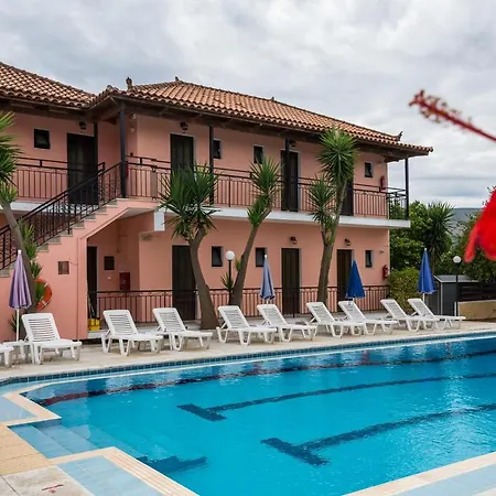 Julias Apartments-3