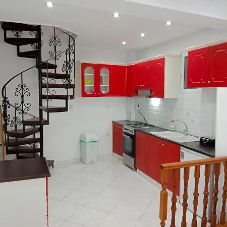 Home & Away Maisonette-3