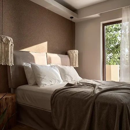 Gardelli Art Resort Hotel-2