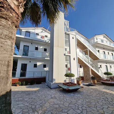 Pettas Apartments-2