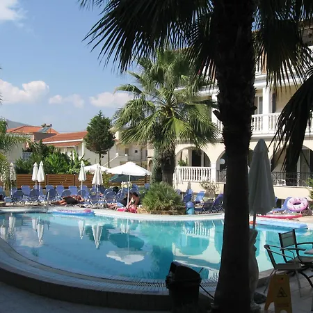 Zante Plaza Hotel & Apartments-3