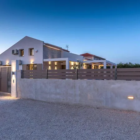 Villa Anemona By Villa Plus-3