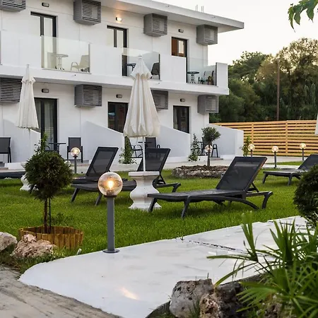 Rooms 48 By Zante Plaza-3