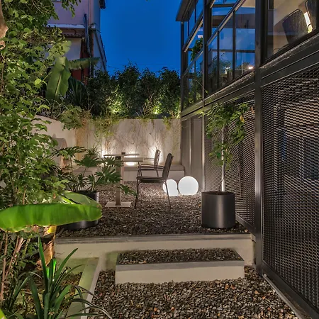 Bitzaro Boutique Hotel-2
