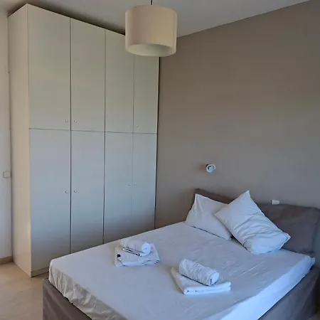 Cleopatra Apartments-3