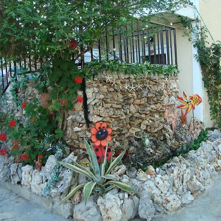 Venus Studios-3