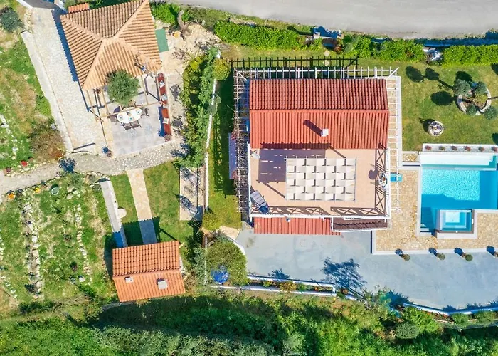 Dorothea Villa With Private Pool, By Zantewize Langadhákia che accetta animali