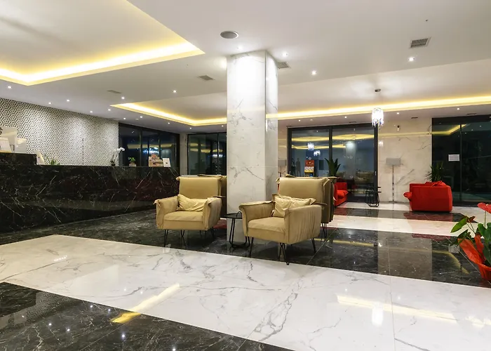 Cavo Orient Beach Hotel & Suites Drosia 