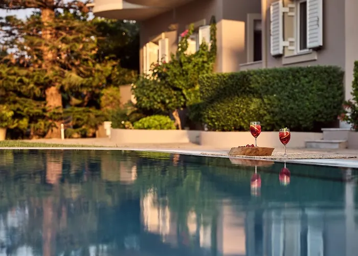 Vacation Apartment Rentals in Laganas