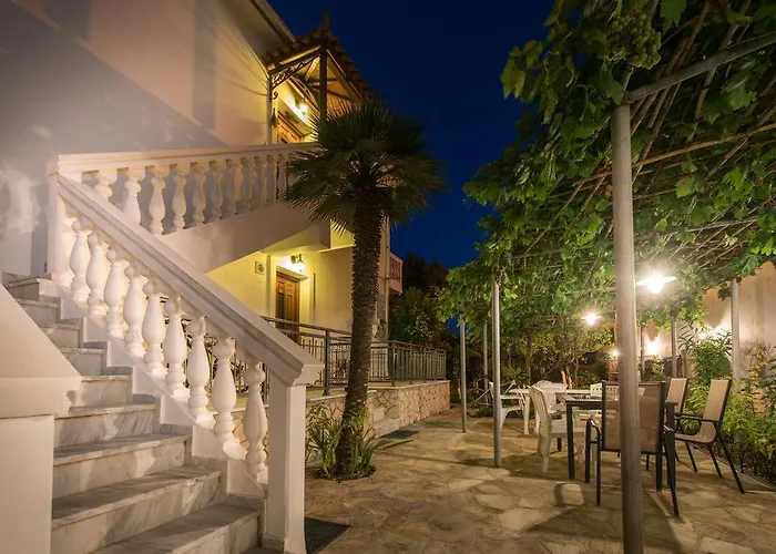 Mavrias Complex Apartment Tsilivi 