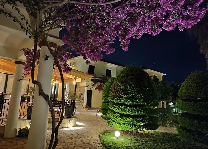 Elanthi Village Apartments Καλαμάκι