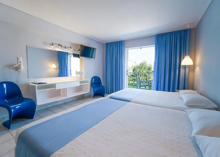 Tsilivi (Zakynthos) Dog Friendly Hotels near Solomos Square