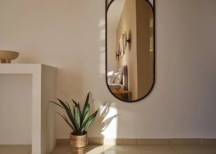 C'Est La Vie - Beachfront Accommodation Λαγανάς