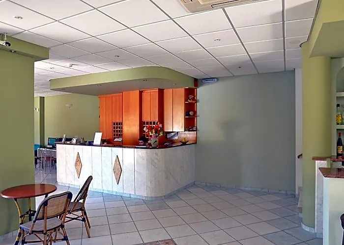 Alamis Apartments Τσιλιβί